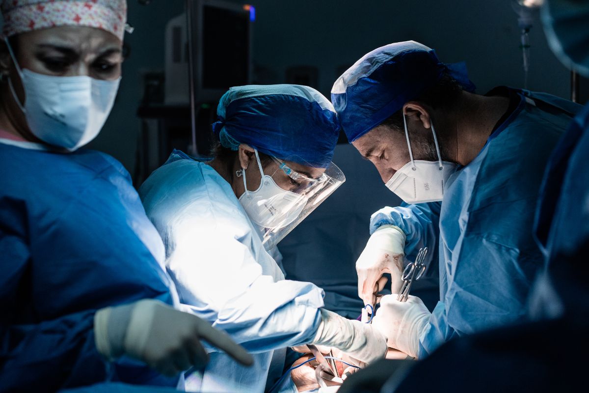 How to Find the Best Doctor for Gallbladder Surgery in India 3 When to get urgent medical help