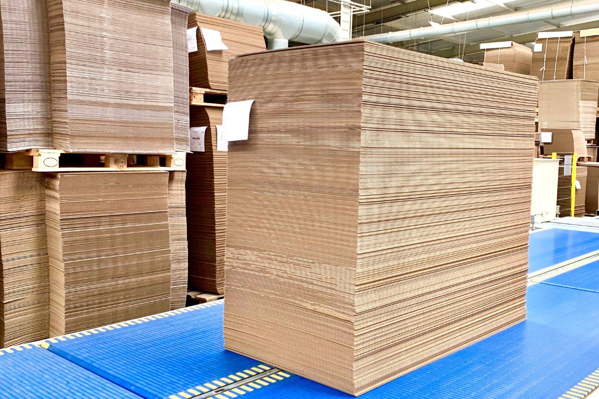 Avon Containers' Practices in Corrugated Box Manufacturing: Quality, Testing and What Buyers Should Check 3 How to evaluate a corrugated box manufacturer