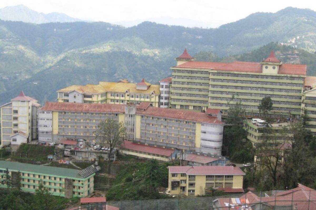 6 Haunted Places in Shimla: The Legends, the History and What You Can Actually Visit 4 Indira Gandhi Medical College in Shimla