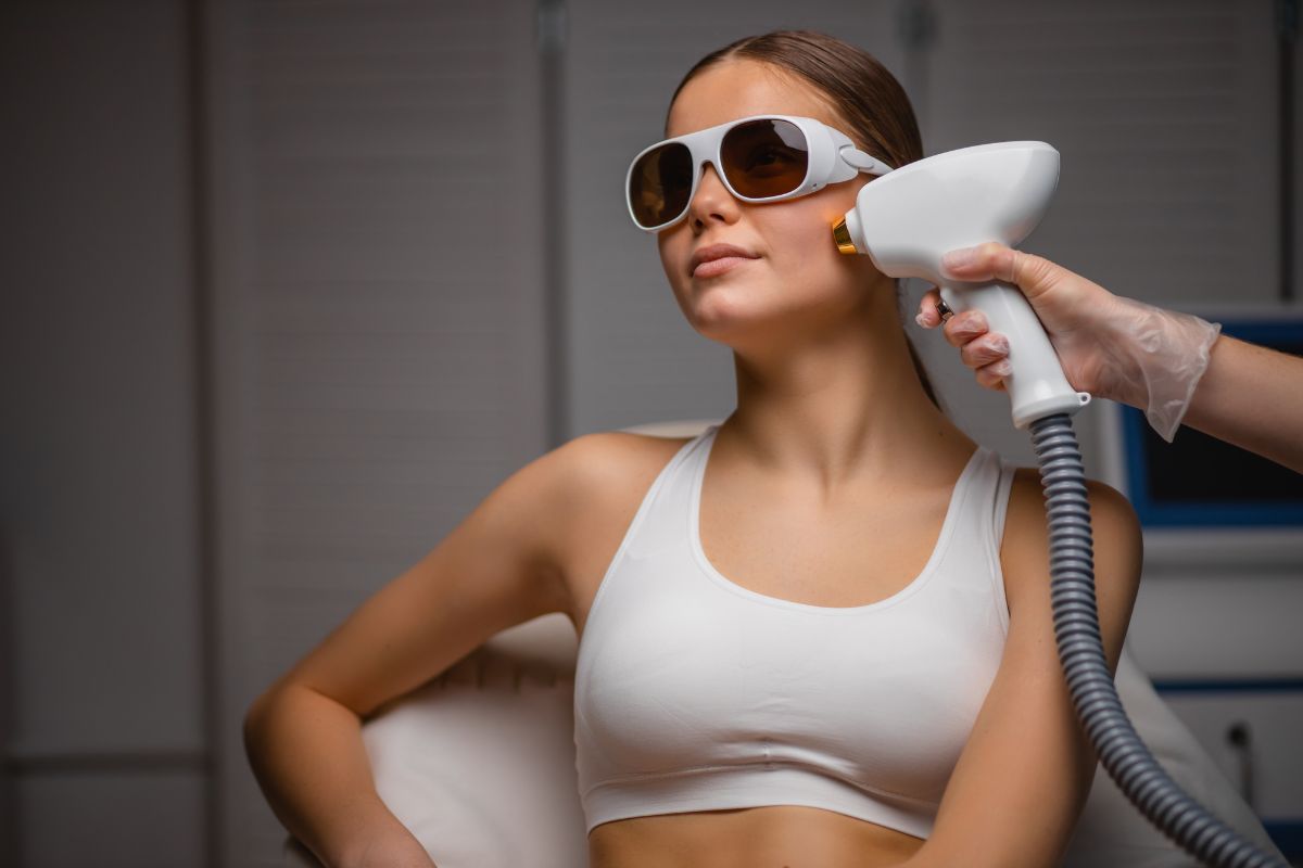 Facial Laser Hair Removal vs Waxing Which Is Better for You